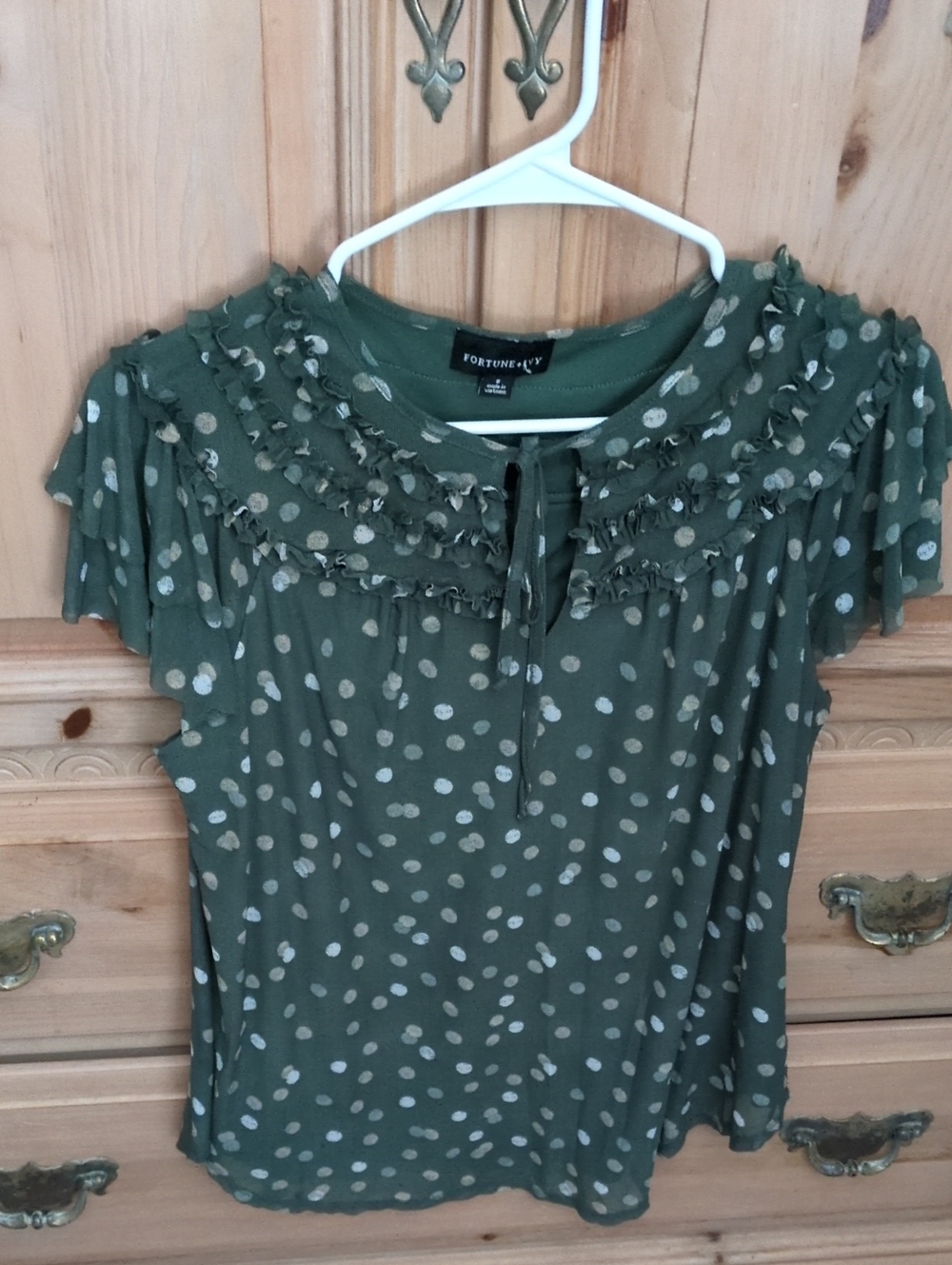Fortune+Ivy Olive Green Polka Dot Ruffle Short Sleeve Top